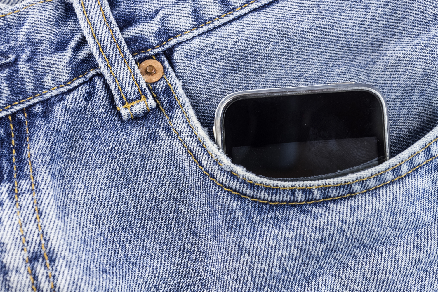 smartphone - buzunar pantaloni fata
